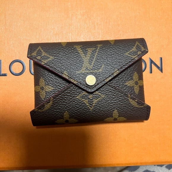 Louis Vuitton Kirigami Set - Picture 9 of 12